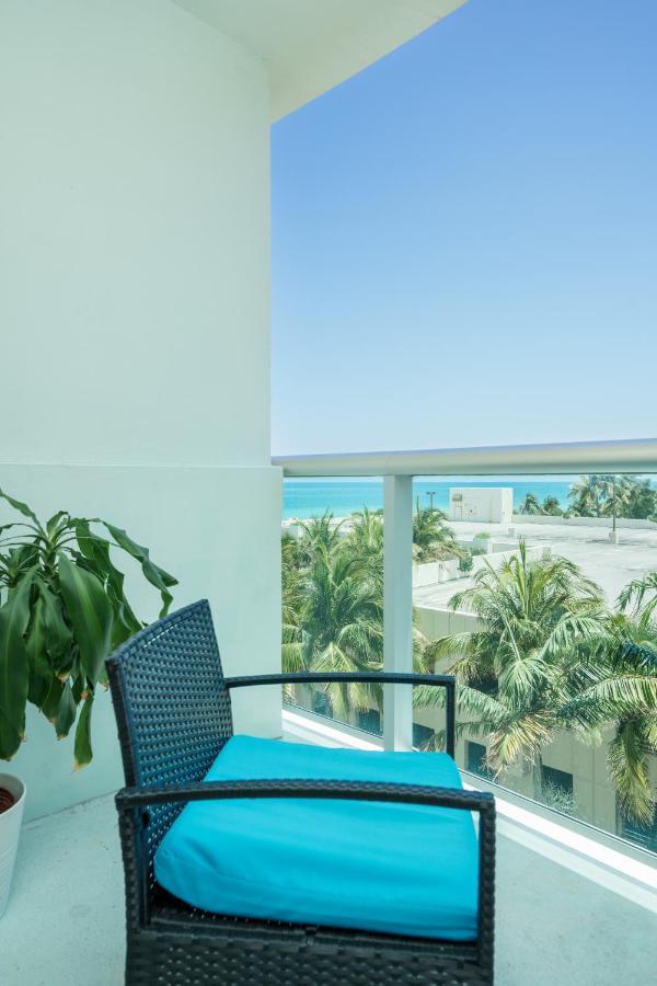 Modern 1 Bdr Oceanview With Direct Beach Access! 할리우드 외부 사진